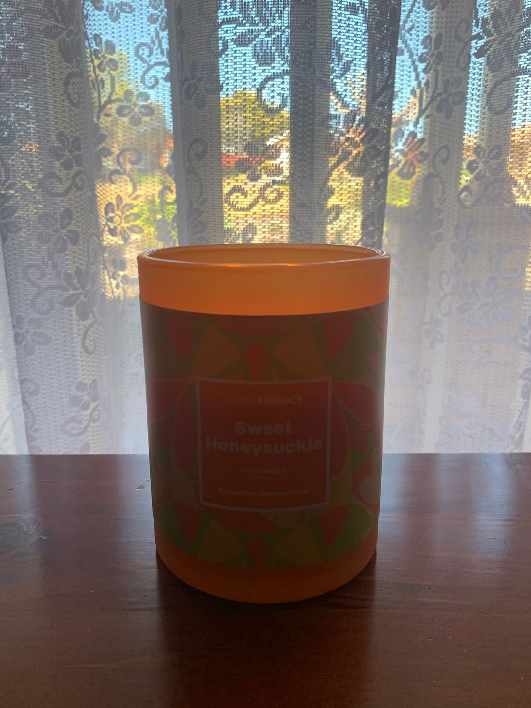 Customer photo review of Sweet Honeysuckle (Candle)