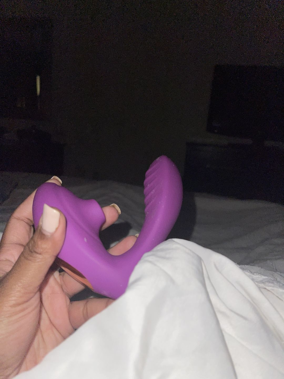 Customer photo review of Suctional Vibrator