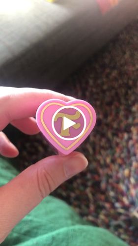 Customer video review of Royal Jelly Lip Gloss