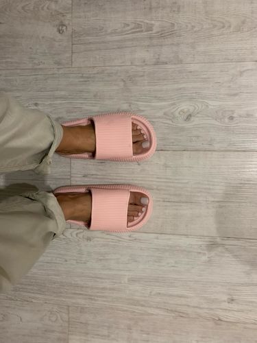 Customer photo review of Cola Ultra-Soft Slippers