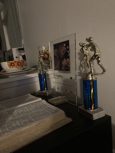 Customer photo review of Custom Song Plaque - The Best Anniversary Gift for Couples
