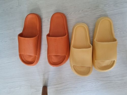 Customer photo review of Cola Ultra-Soft Slippers