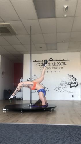 Customer photo review of Essential Hot Pants - Colors