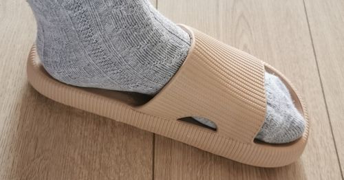 Customer photo review of Cola Ultra-Soft Slippers