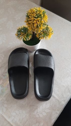 Customer photo review of Cola Ultra-Soft Slippers