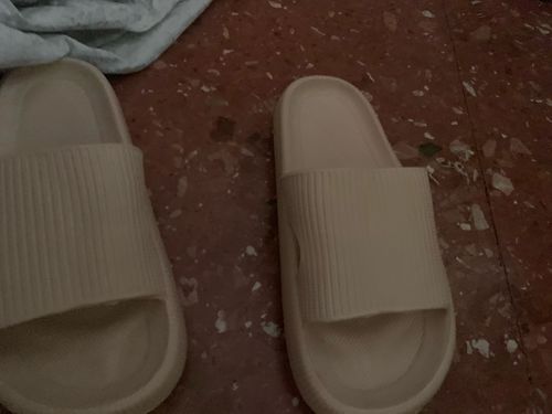 Customer photo review of Cola Ultra-Soft Slippers