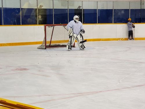 Customer photo review of CCM Extreme Flex E4.9 Senior Goalie Pads