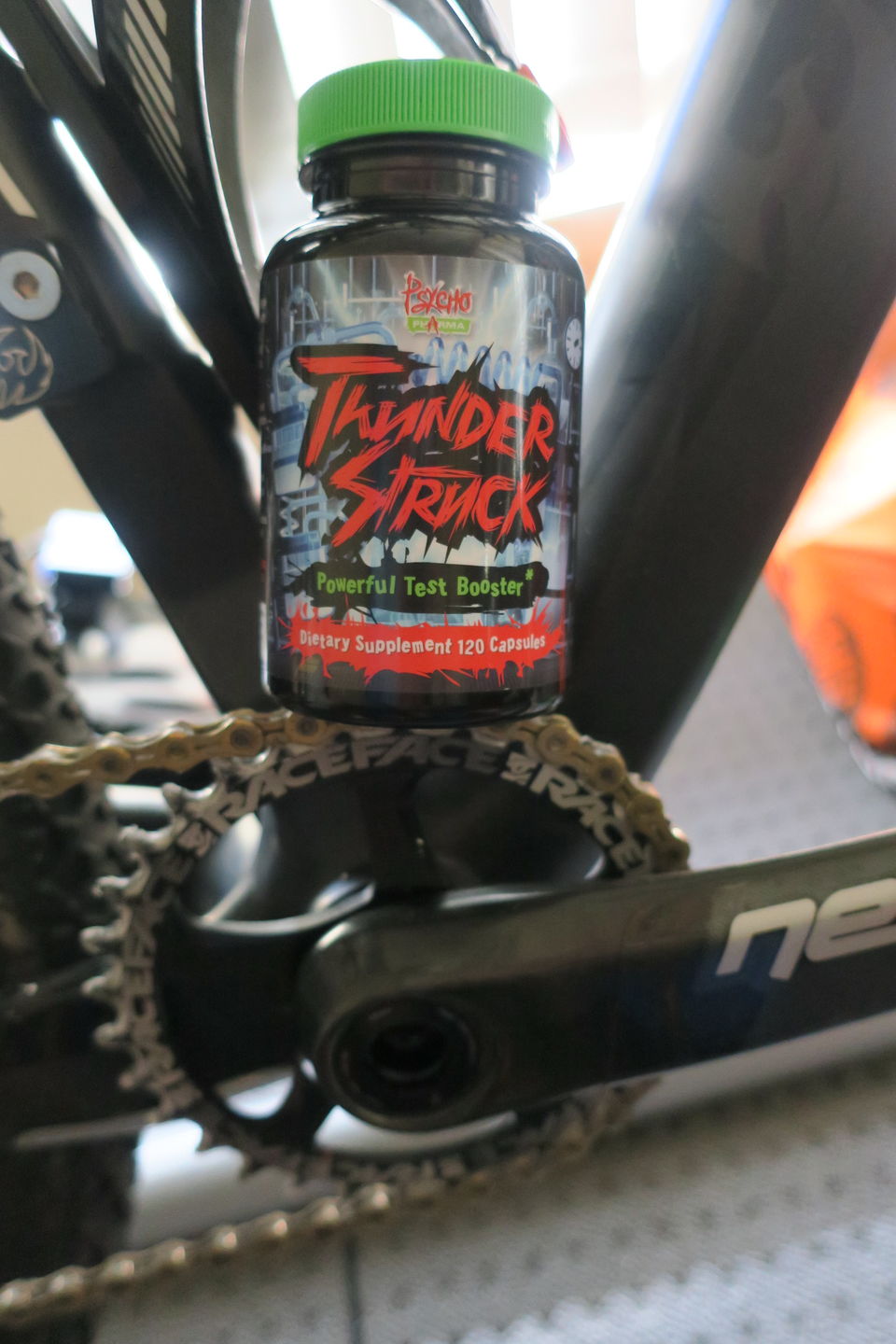 Customer photo review of Thunderstruck