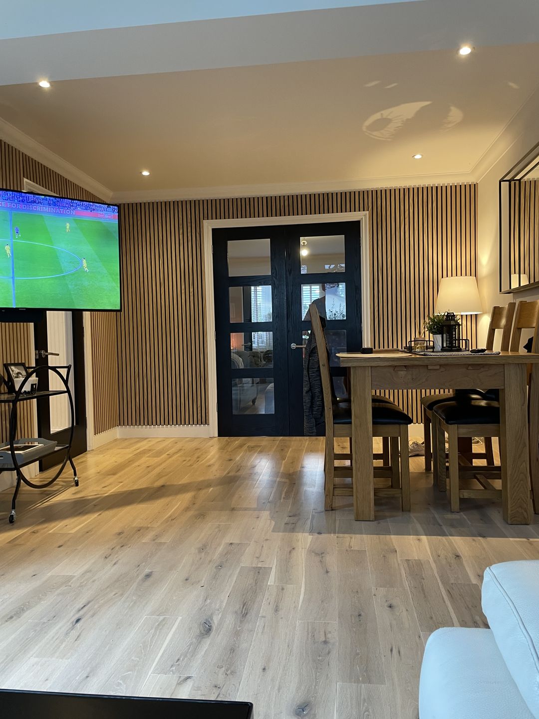 Customer photo review of SlatWall Natural Oak Sample