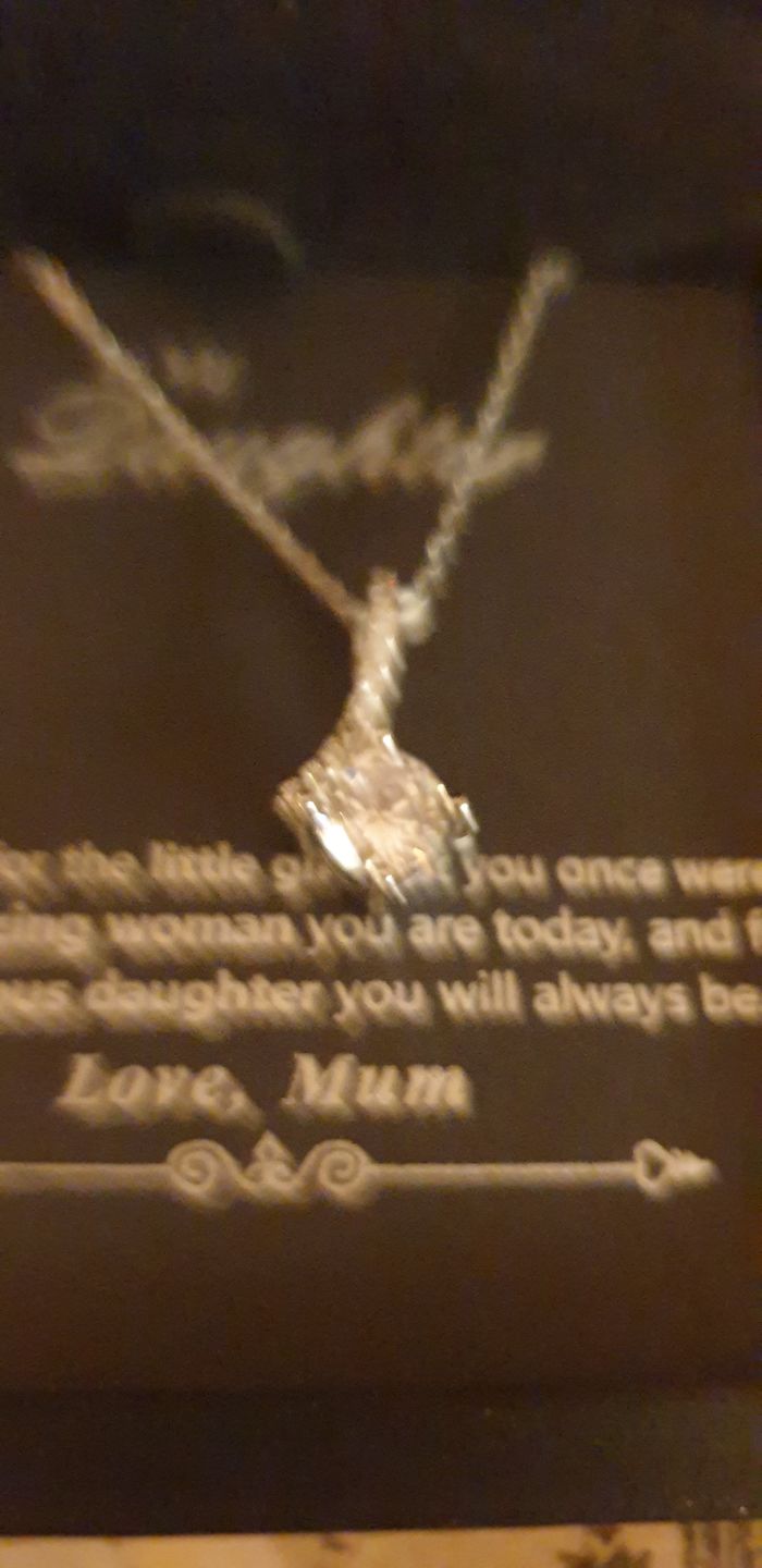 Customer photo review of "TO MY DAUGHTER, LOVE MUM" WHITE GOLD NECKLACE