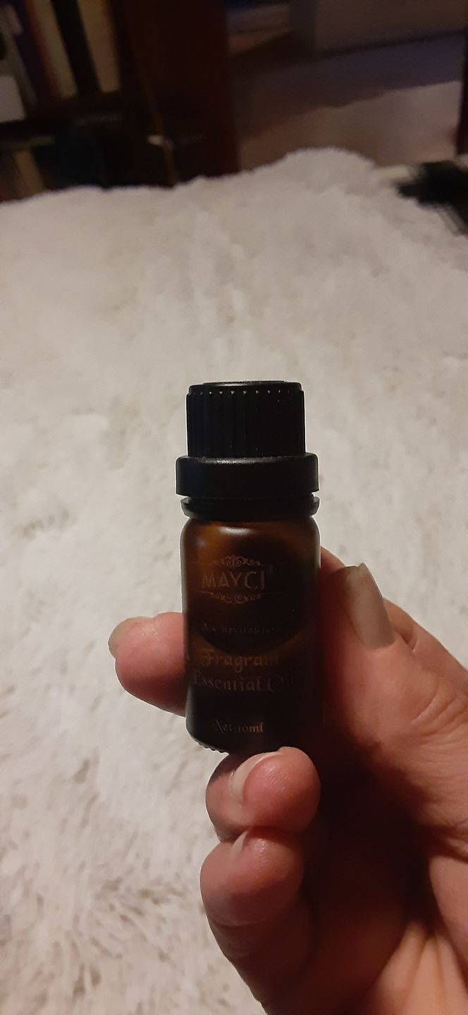 Customer photo review of Rain Song Essential Oil