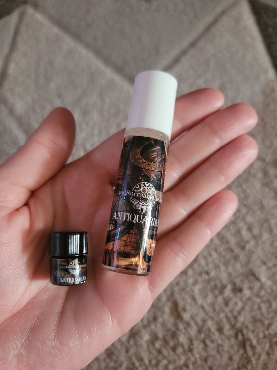 Customer photo review of Antiquarian