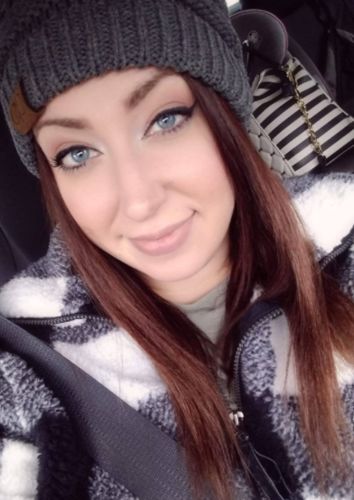 Customer photo review of Color Changing Foundation