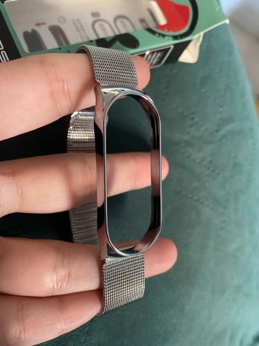Customer photo review of Kit Pulseira Aço Inox Milanês compatível Xiaomi Mi Band 6 + Película de Gel Silicone