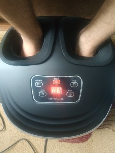 Customer photo review of Air Compression Shiatsu Foot Massager With Heat