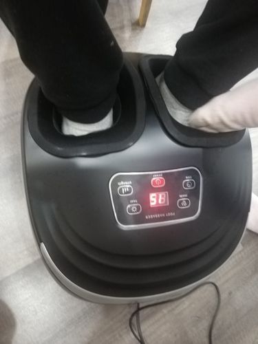 Customer photo review of Air Compression Shiatsu Foot Massager With Heat