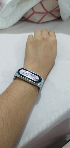 Customer photo review of Kit Pulseira Aço Inox Milanês compatível Xiaomi Mi Band 6 + Película de Gel Silicone