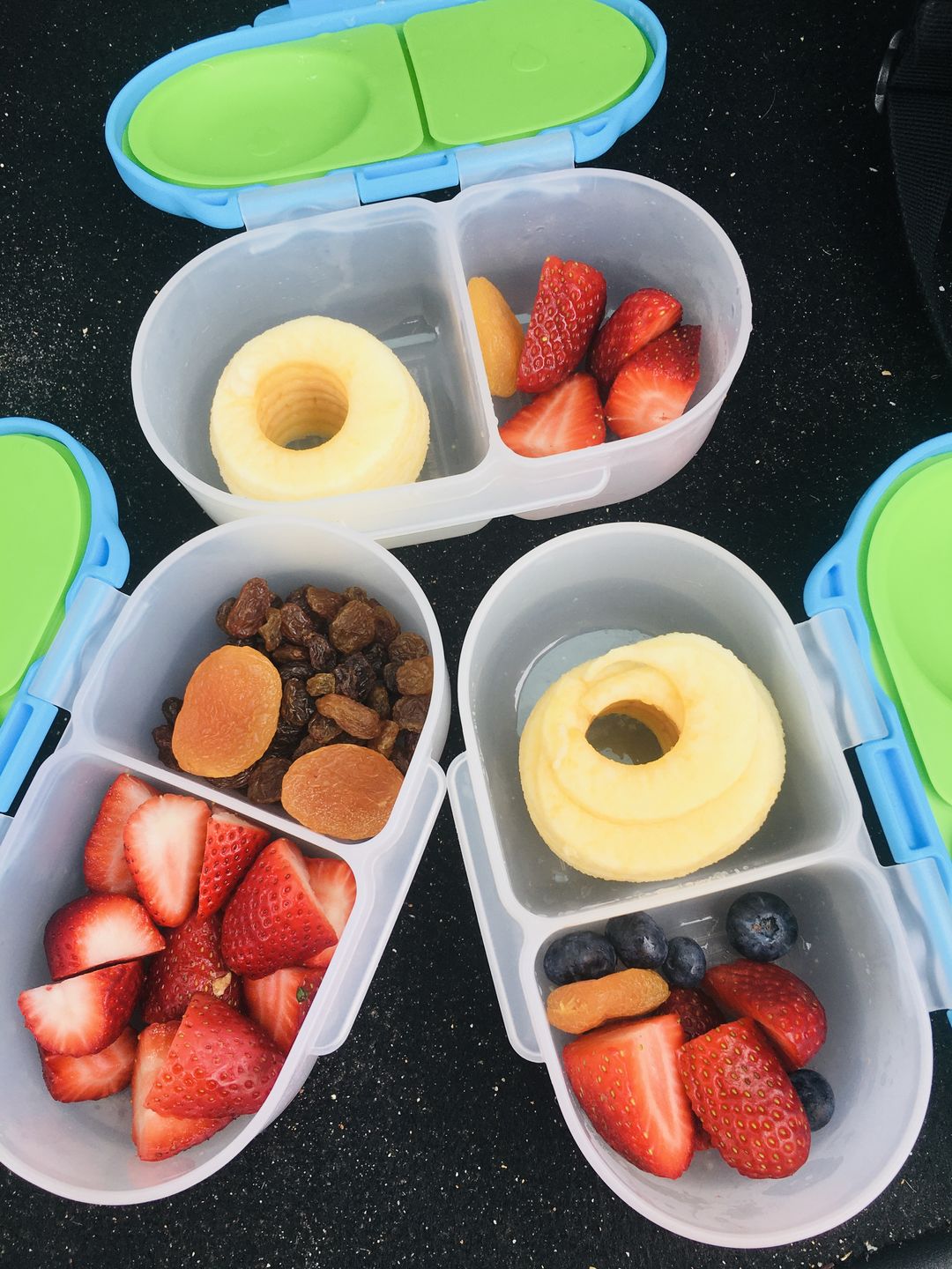 Customer photo review of b.box Snackbox – Ocean Breeze