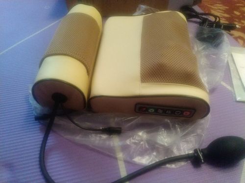 Customer photo review of 2-in-1 Detachable Multi Function Shiatsu Massage Pillow With Heat