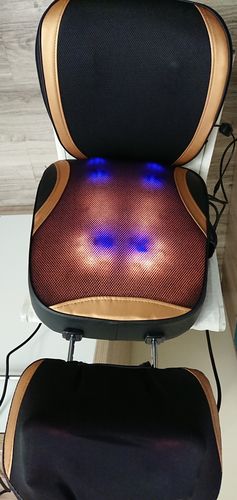 Customer photo review of 3 In 1 Detachable Premium Shiatsu Massage Seat Cushion With Heat