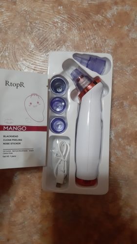 Customer photo review of Electric Blackhead Remover and Pore Vacuum - Face Vacuum Cleaner