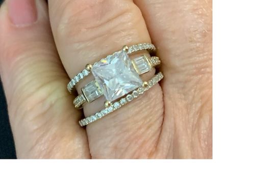 Customer photo review of Louily 0.5 Ct Round Cut Classic Full Eternity Thin Wedding Band For Women In Sterling Silver