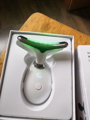 Customer photo review of IPL Vibration Neck Tightening Device - Reduce Double Chin Anti-aging and Anti-wrinkle