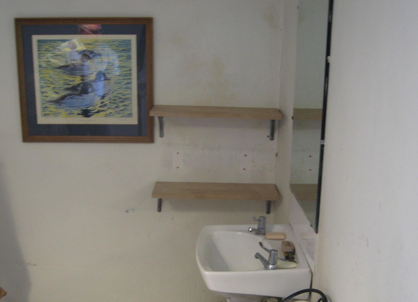 Customer photo review of 7 Inch Ironbridge Cast Iron Shelf Bracket