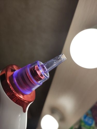 Customer photo review of Electric Blackhead Remover and Pore Vacuum - Face Vacuum Cleaner