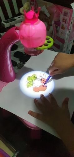Customer photo review of MaxiProject™ - Table à Projecteur de Dessin