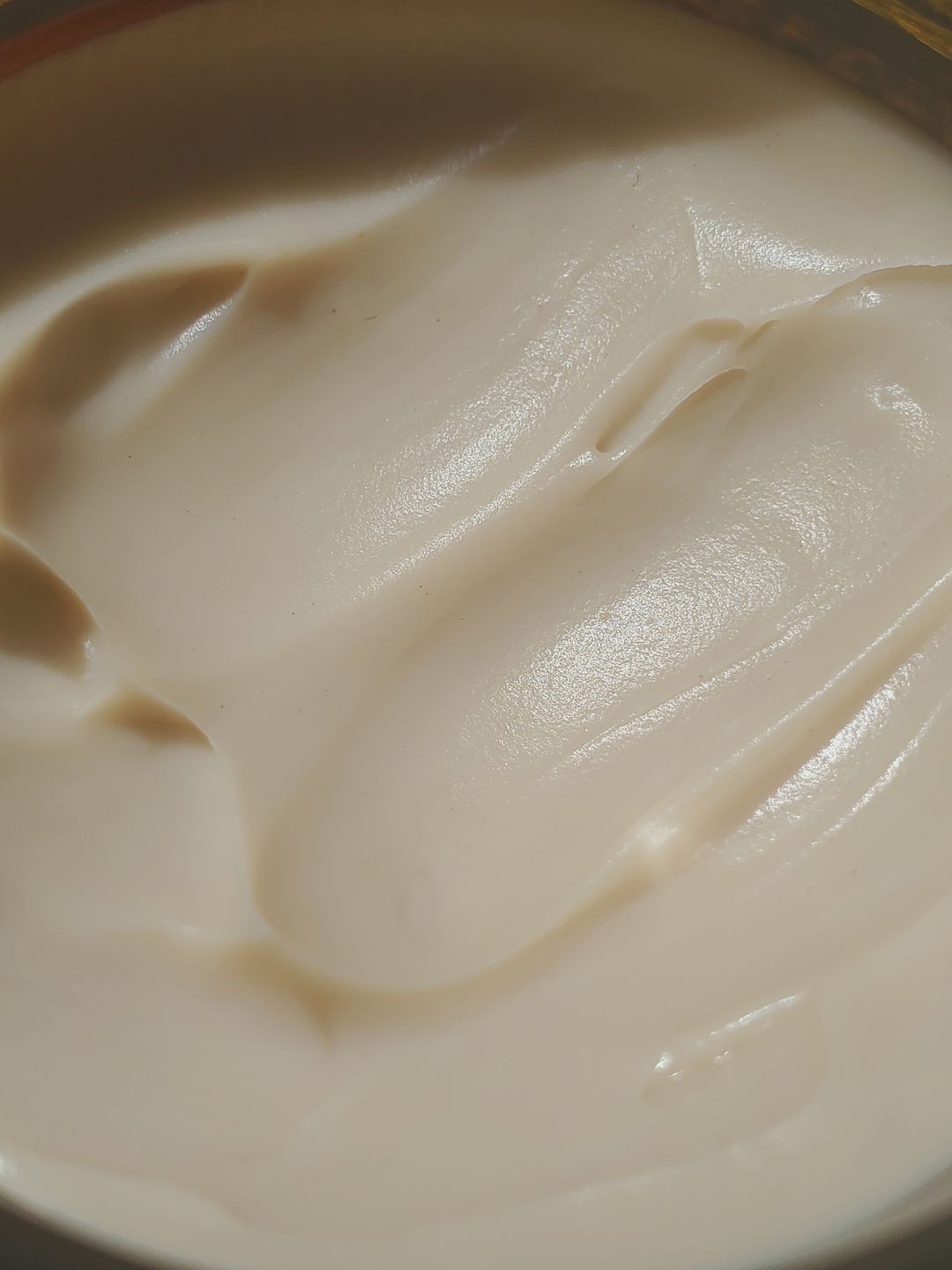 Customer photo review of Emma - Ultra-Moisturizing Body Balm