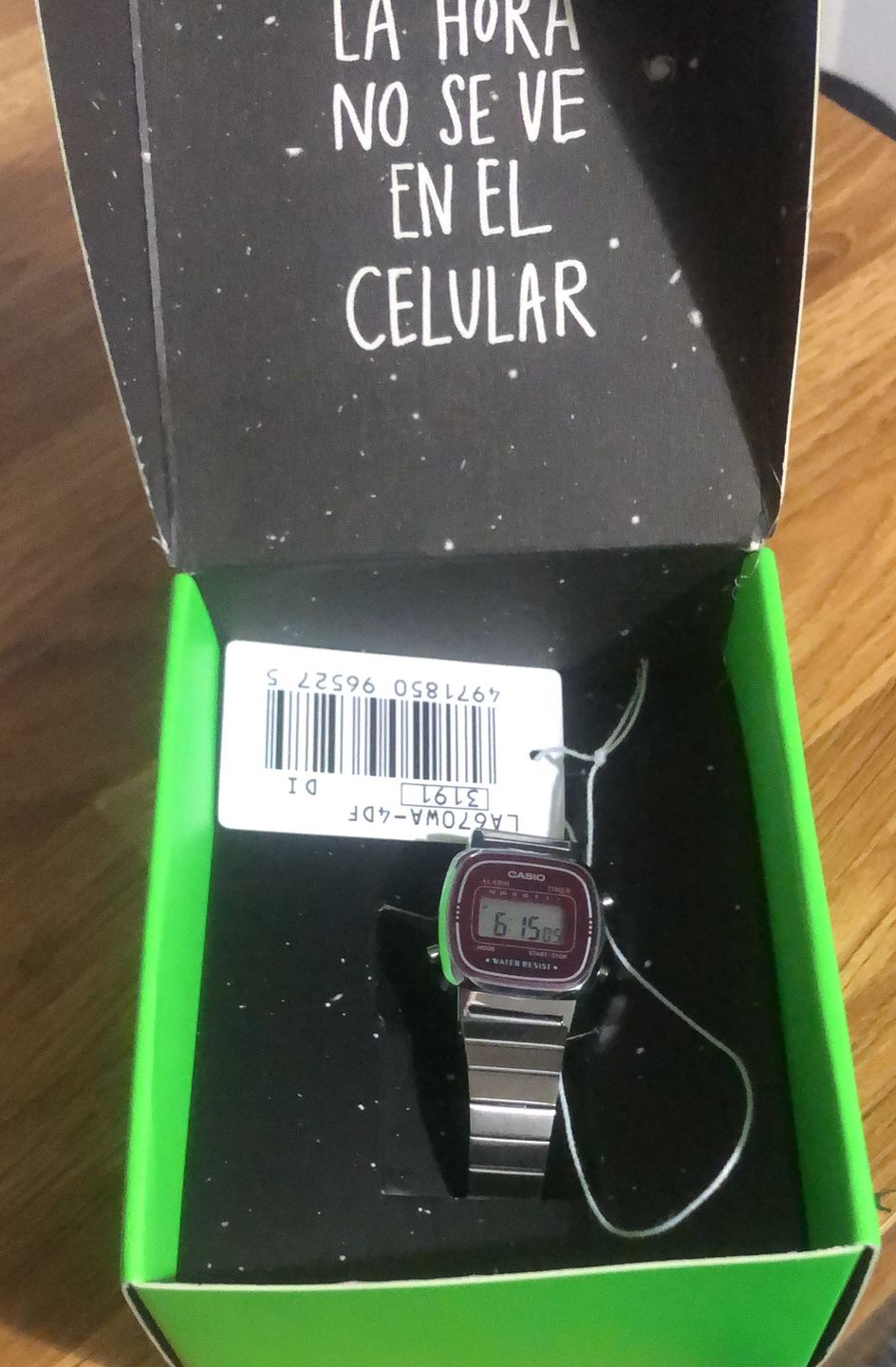 Customer photo review of Reloj Casio Vintage LA670WA-4DF Plateado Granate
