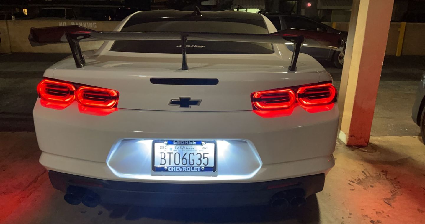 Customer photo review of 2016-2020 Chevy Camaro ZL1 1LE Full Carbon Fiber 1pc Rear Spoiler