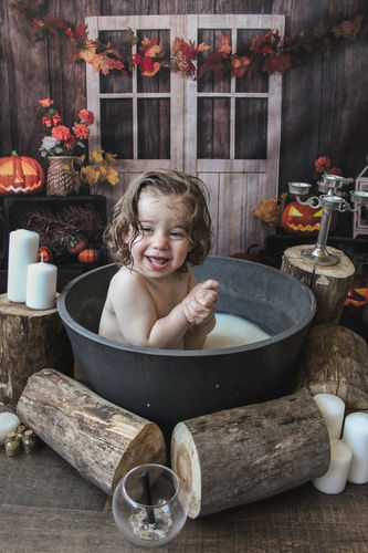 Customer photo review of Kate Autumn/Thanksgiving Pumpkins Lights Backdrop Designed by Jia Chan Photography