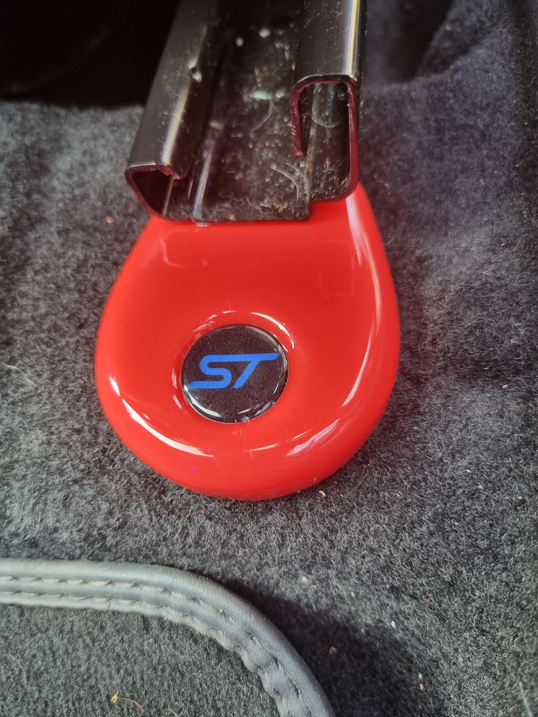 Customer photo review of Seat Rail End Covers - Mk7/7.5 Fiesta