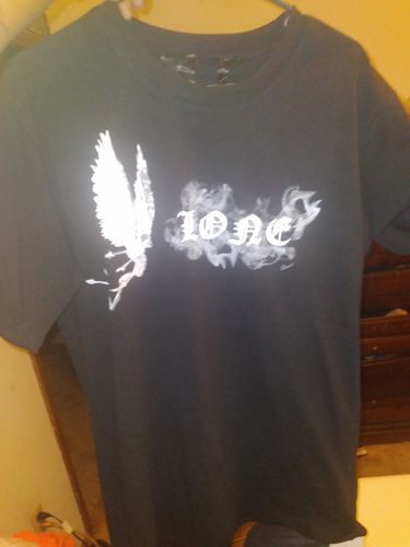 Customer photo review of VLONE 09 Mist T-Shirt