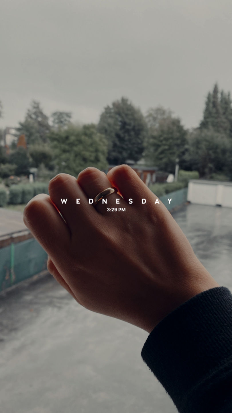 Customer photo review of Lena Ring | 18K vergoldet