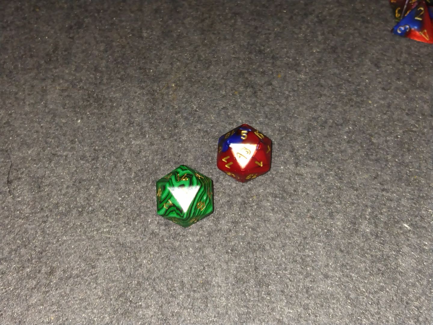 Customer photo review of MALACHITE STONE DICE SET