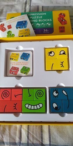 Customer photo review of Cube de construction MaxiPuzzle™