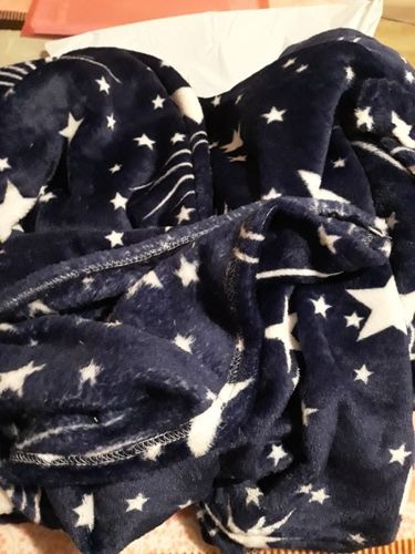 Customer photo review of Plaid polaire "Douce nuit étoilée" - 4 dimensions disponibles