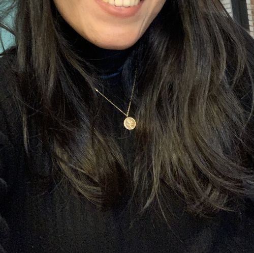 Customer photo review of MEDALLÓN ROSE GOLD