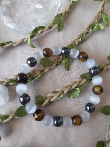 Customer photo review of Bracelet "Énergie et Protection" (2 achetés + 1 offert)