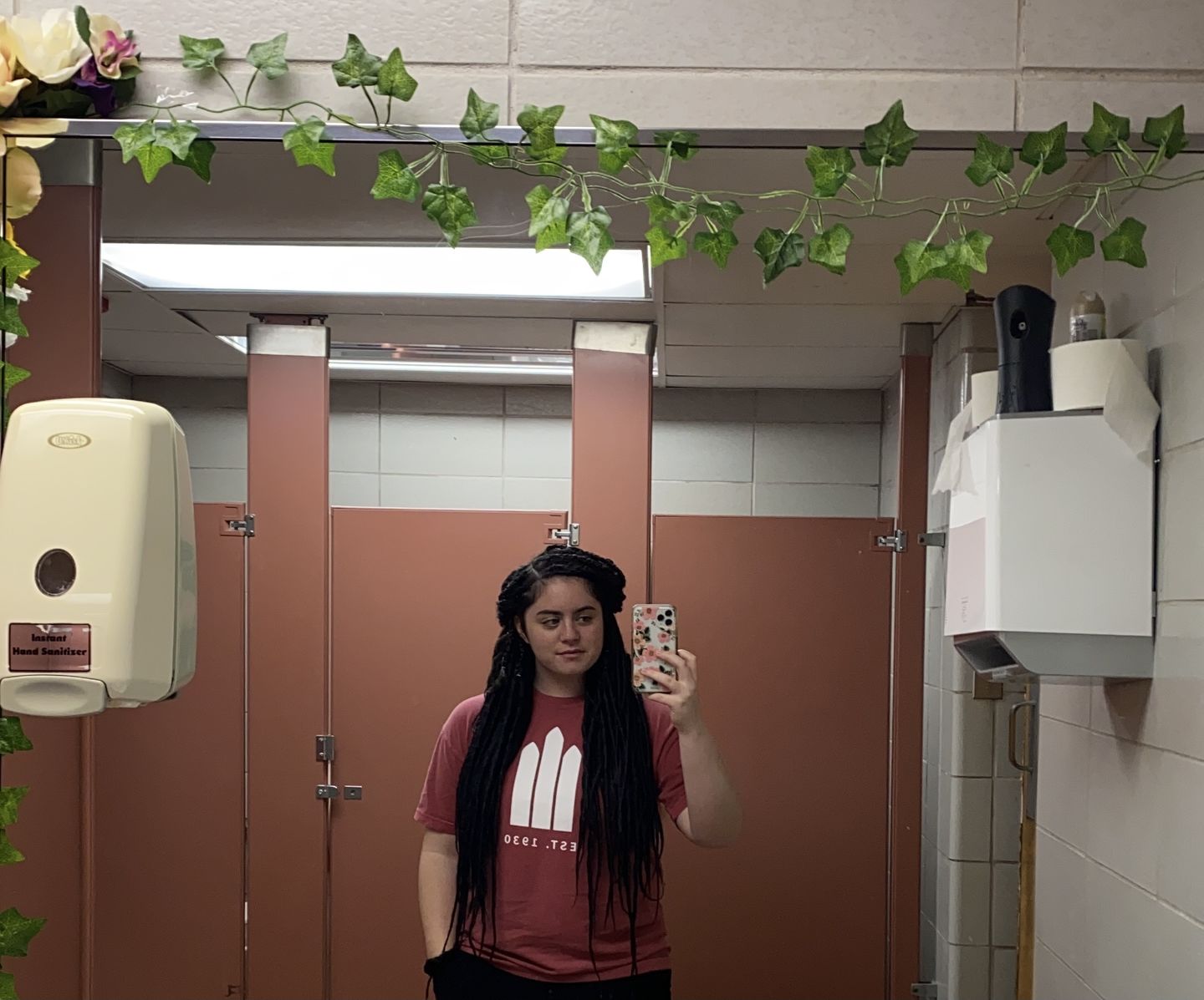 Customer photo review of Jet Black  - (1 pack of 5 Dreads)