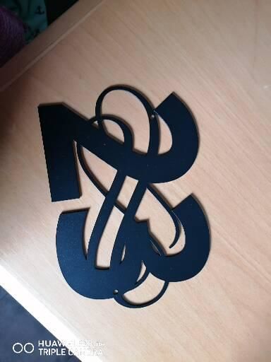 Customer photo review of Hausnummer "Ornamental Style" passend zum Hausnummern-Monogramm (personalisierbar)