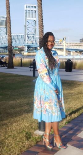 Customer photo review of Floral Print Pretty Pleated Midi Dress