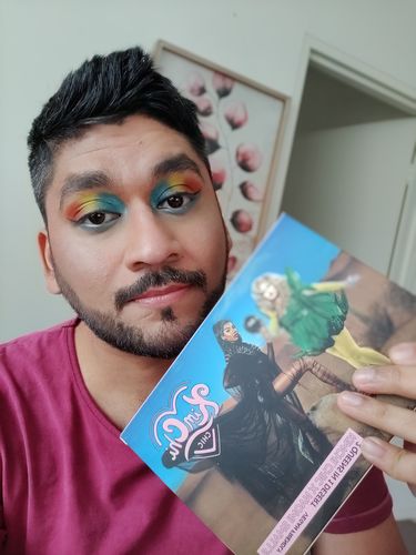 Customer photo review of Kim Chi & Naomi Mad Maxine, Soot Yourself Palette - Vegan