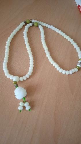 Customer photo review of Chapelet avec Perles de Racine de Bodhi & de Lotus