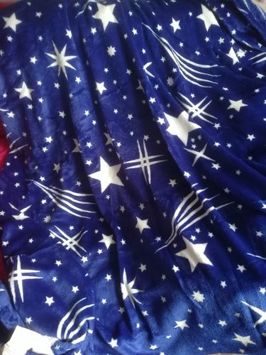 Customer photo review of Plaid polaire "Douce nuit étoilée" - 4 dimensions disponibles