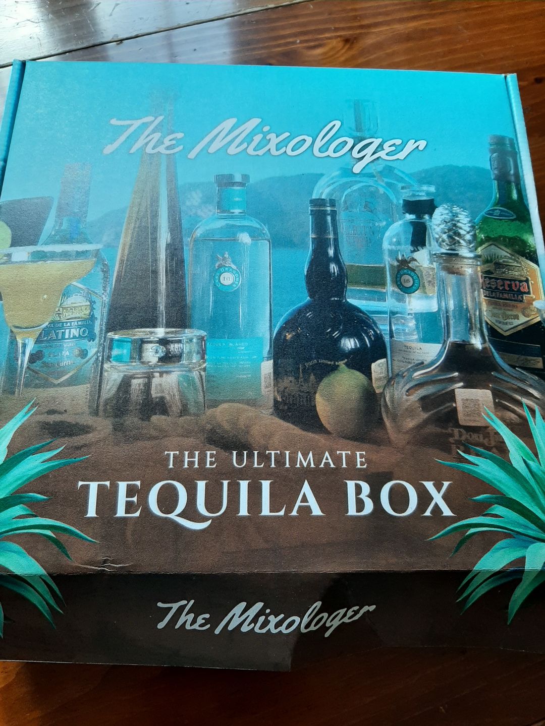 Customer photo review of Ultimate Tequila Box