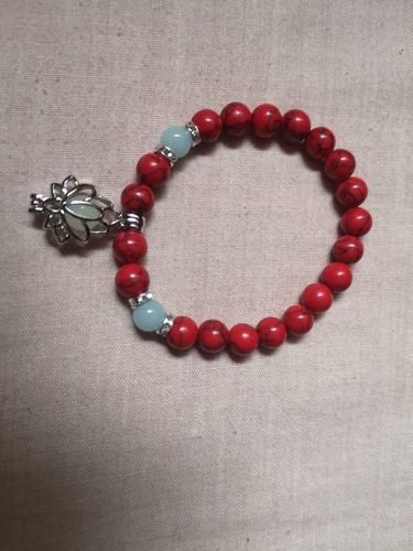 Customer photo review of Bracelet Fleur de Lotus Lumineux